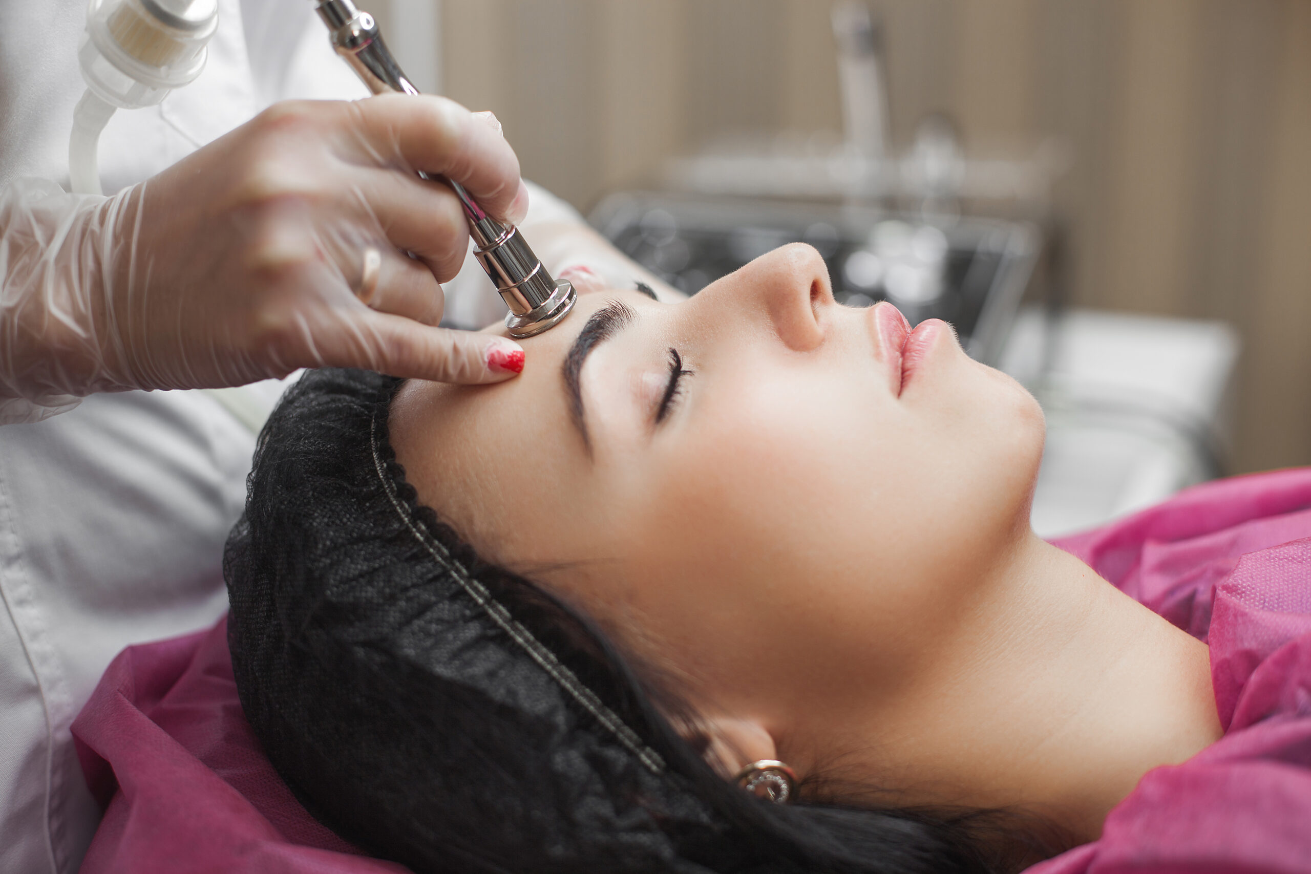 How Many Microneedling Sessions Are Needed For Optimal Results? at The Best Injector