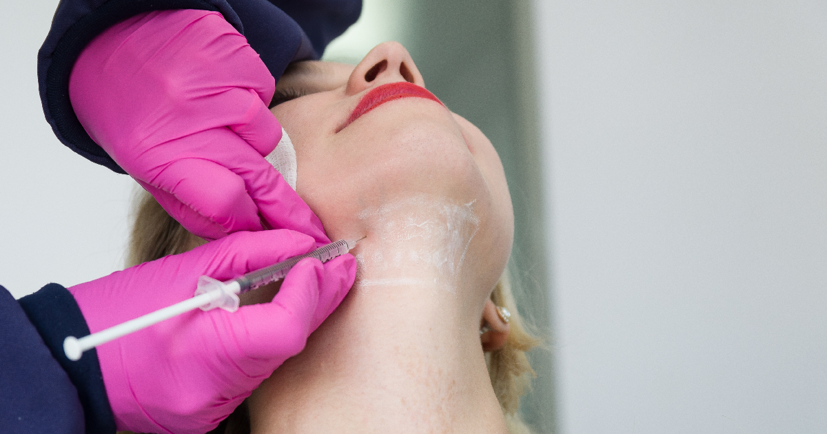 Women receiving Kybella treatment in Delray Beach, FL at The Best Injector