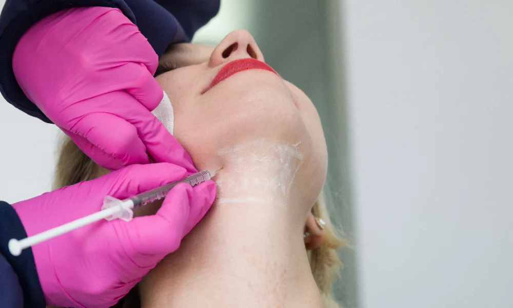 Women receiving Kybella treatment in Delray Beach, FL at The Best Injector